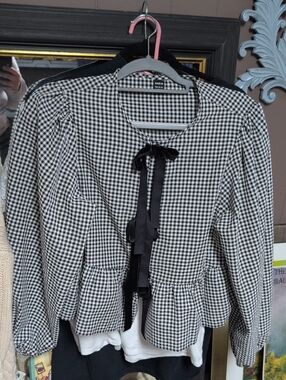 SHEIN Black & White Gingham Tie-Front Peplum top Size L